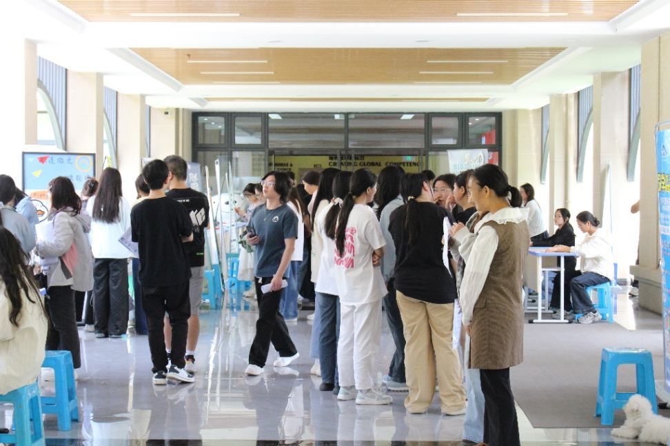 竞耀未来”经管体类专场招聘会